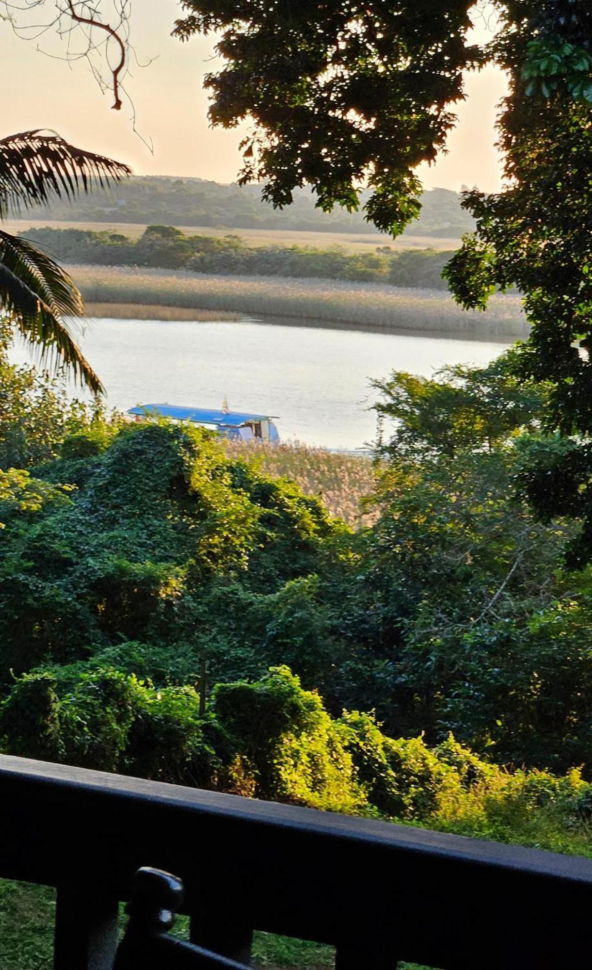 Estuary Views At 6 The Bridge Apartment St Lucia Exterior photo